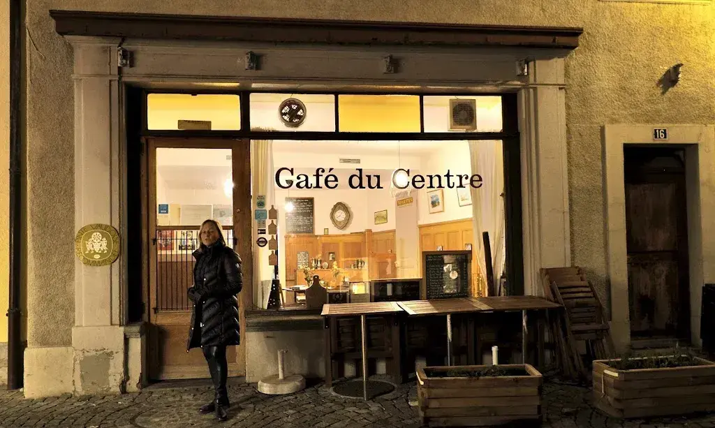 Sebastian Reiz_Café du Centre_Pully_Bewertung