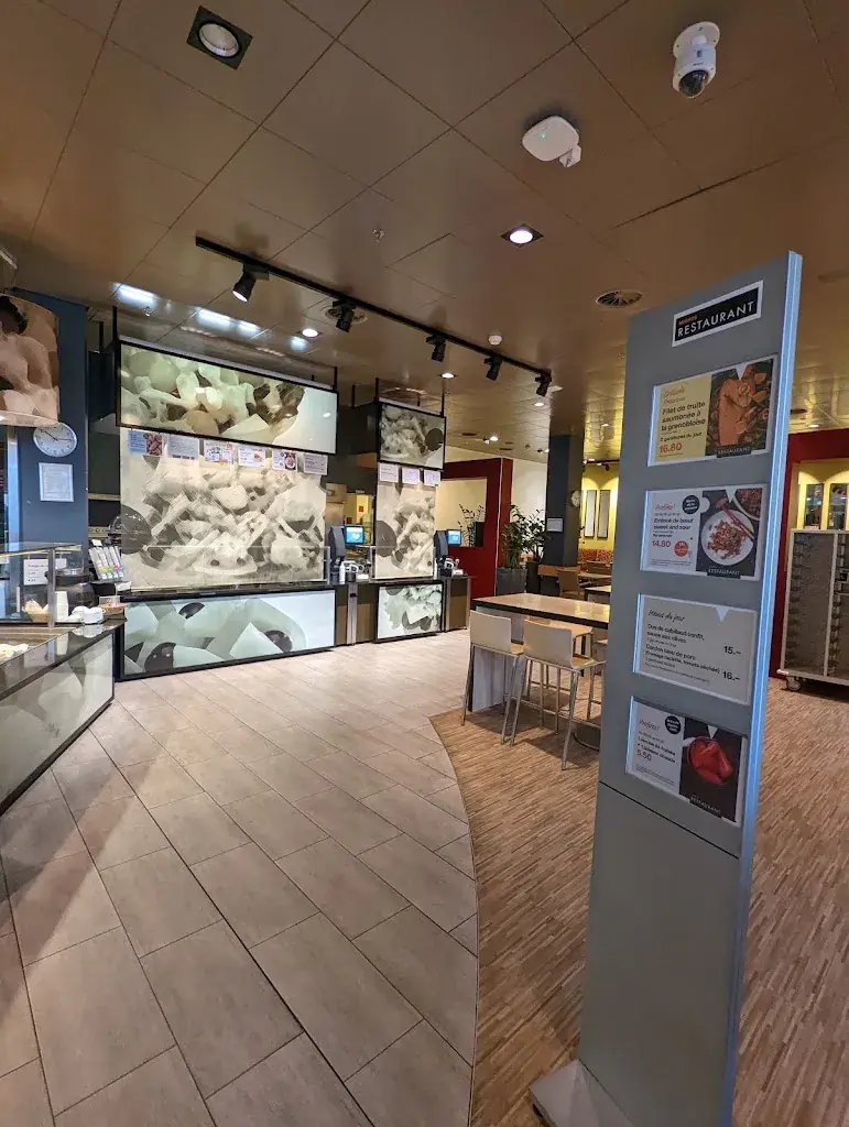 Benjamin Küry_restaurant Migros - Pully_Pully_review