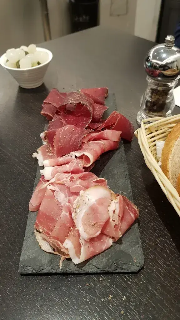 Le Verre Gourmand - Dégustation de vins_Epesses_menu_image_1