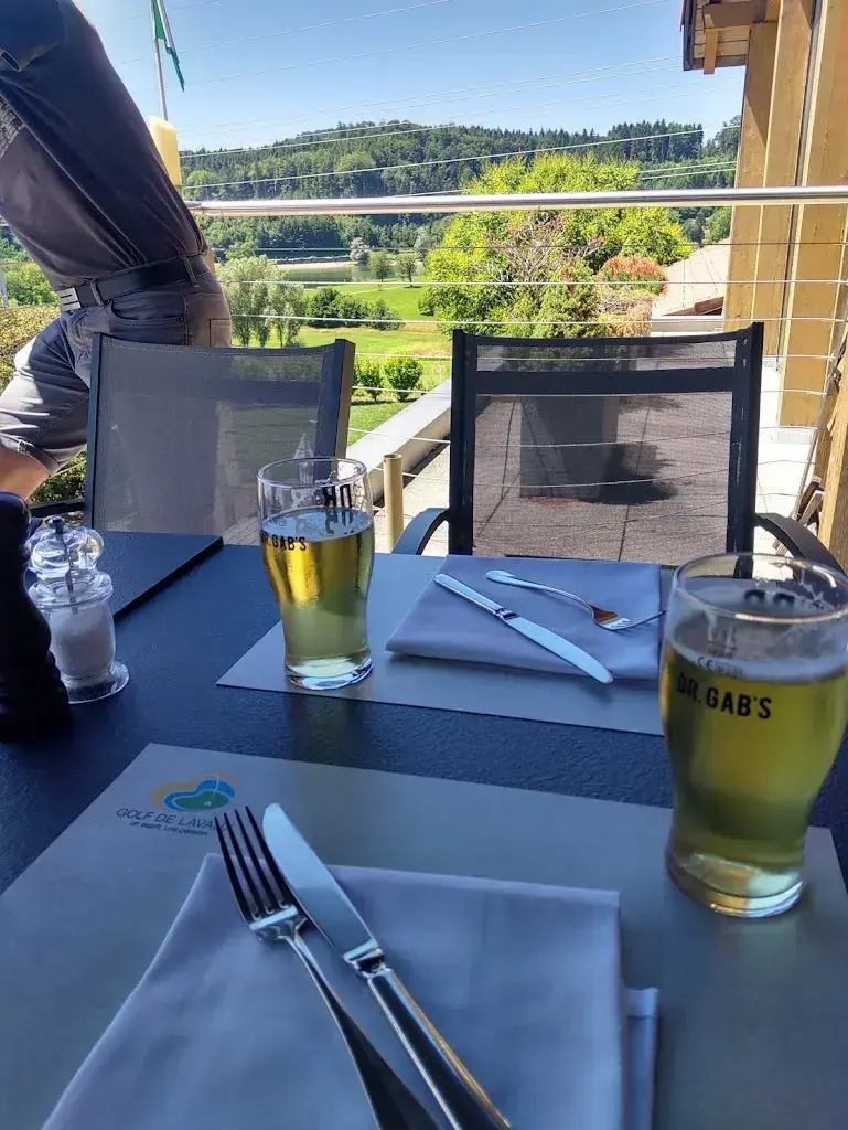 Laurence Aegerter_Restaurant Pizzeria Le 19ème_Puidoux_review