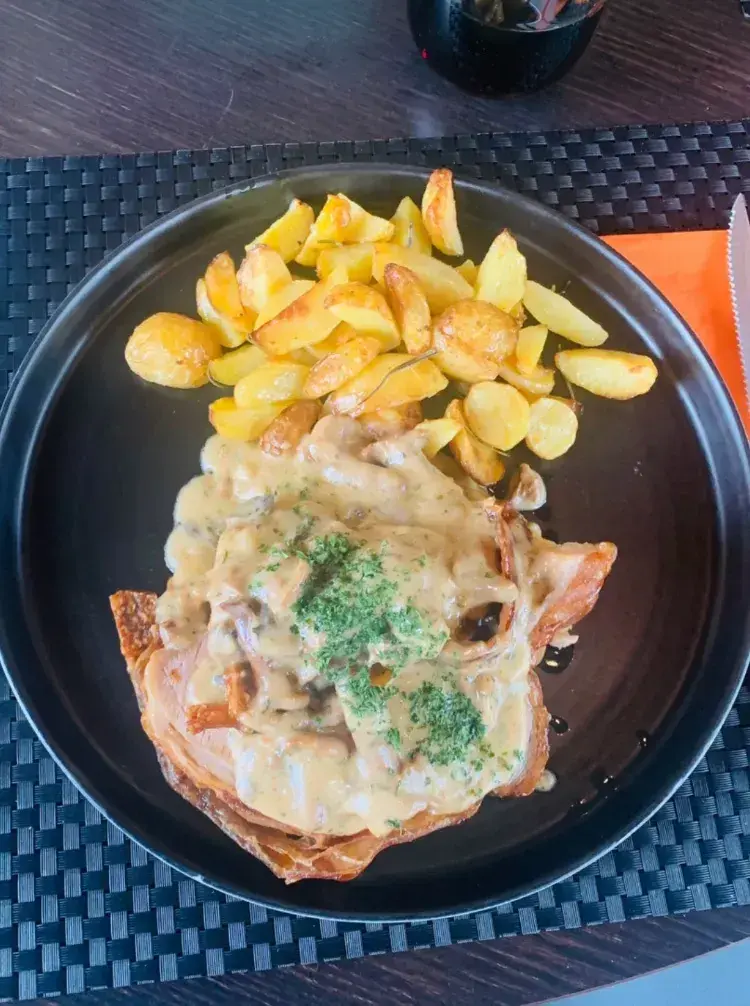 Sibylle_Restaurant Pizzeria Le 19ème_Puidoux_review