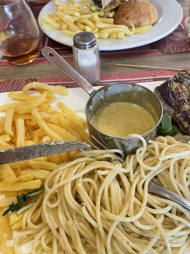 Fox Grimpe_Restaurant Pizzeria FairPlay_Puidoux_reseña