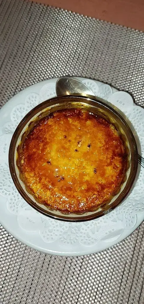 Ana Carvalho_Restaurant du Chasseur_Mollie Margot_review