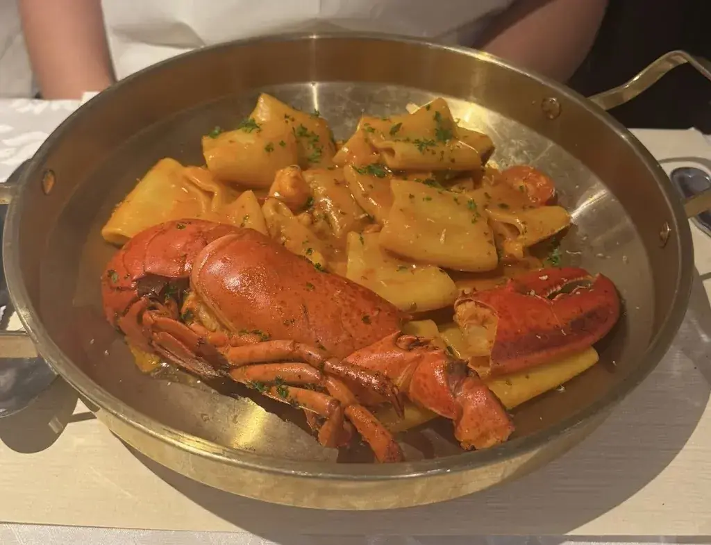 Nadia Lourenço_Restaurant Les 3 Frères_Savigny_review