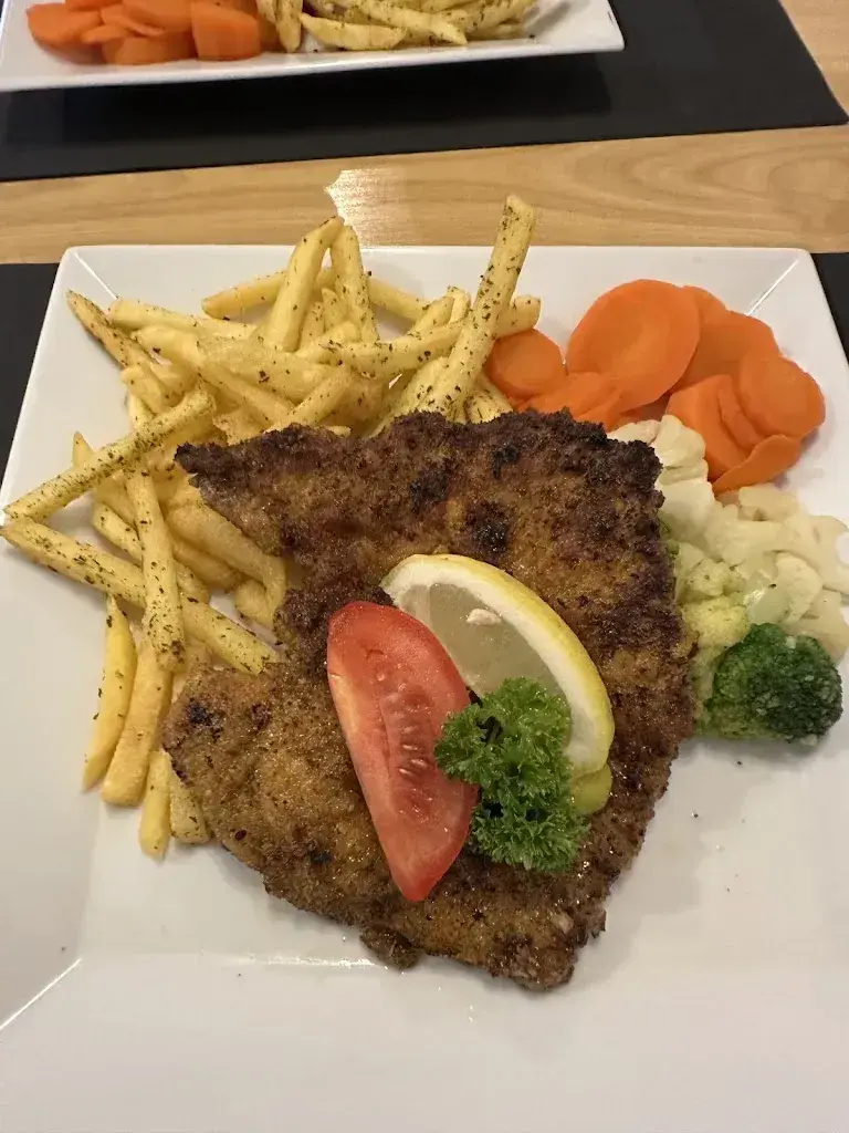 Jake Miller_Restaurant Jäger_Erlenbach im Simmental_review