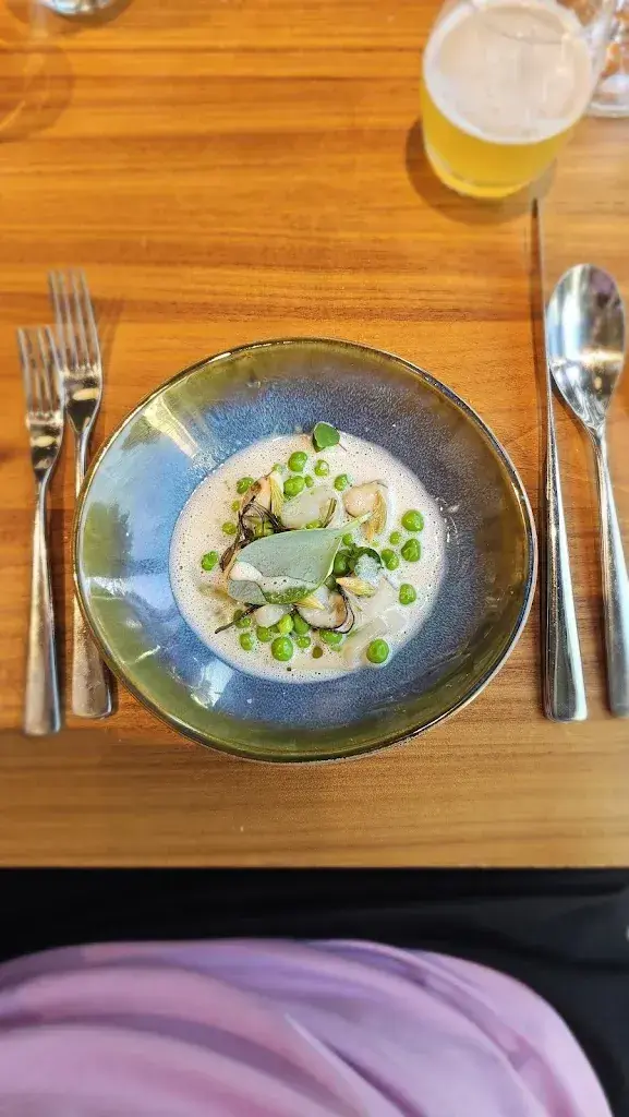 Damien Guillaume_Stamm_Bussigny_review