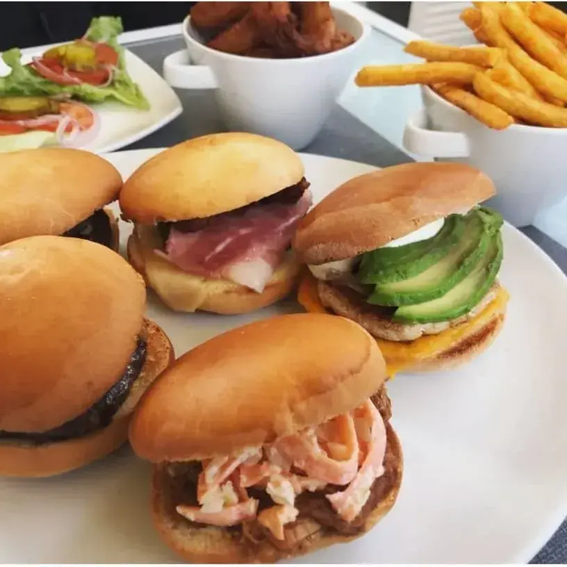 Isabel Santos_Chez Riggs_Colombier_review