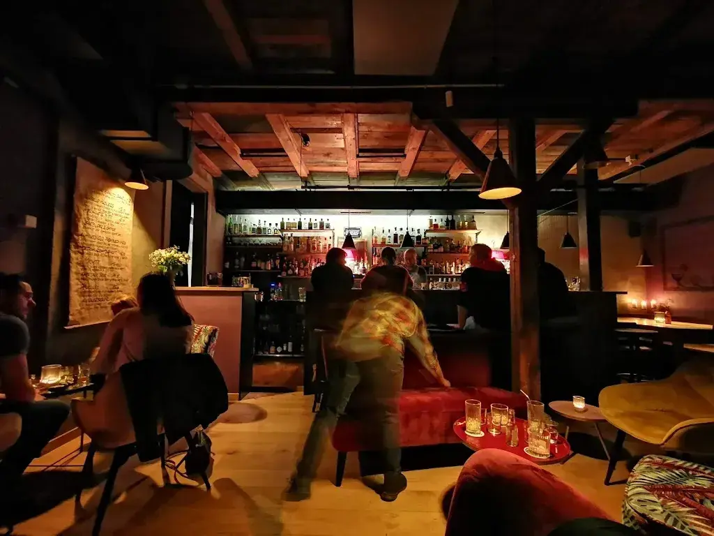 Mat STi B_Feiss & Heimlich, Pub & so._Langenthal_review