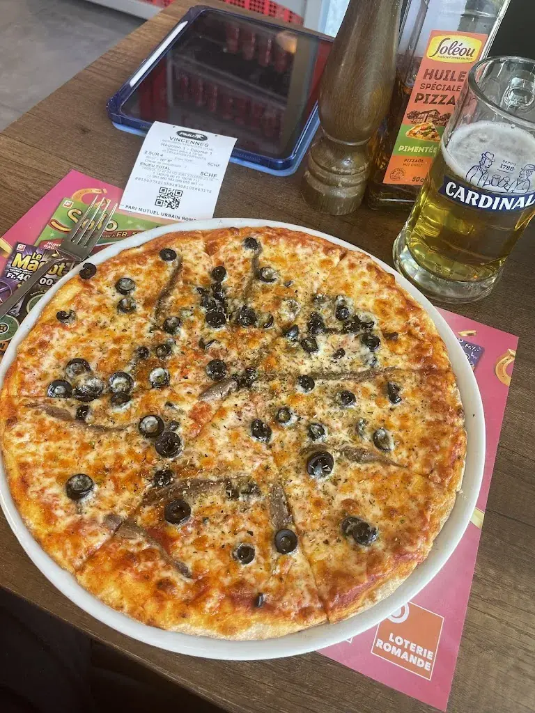 Famille poza_Tacos, Kebab, Restaurant, Pizza, Café de la chocolatière_Echandens_review