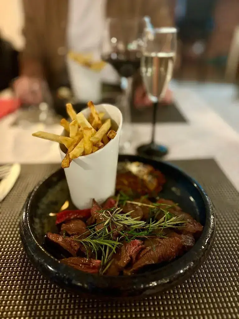 Lesley Botet_Café Restaurant ZIG ZAG_Renens_review