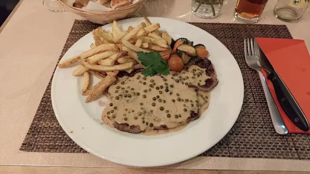 Hugh Wan_Restaurant Centro Asturiano_Renens_review