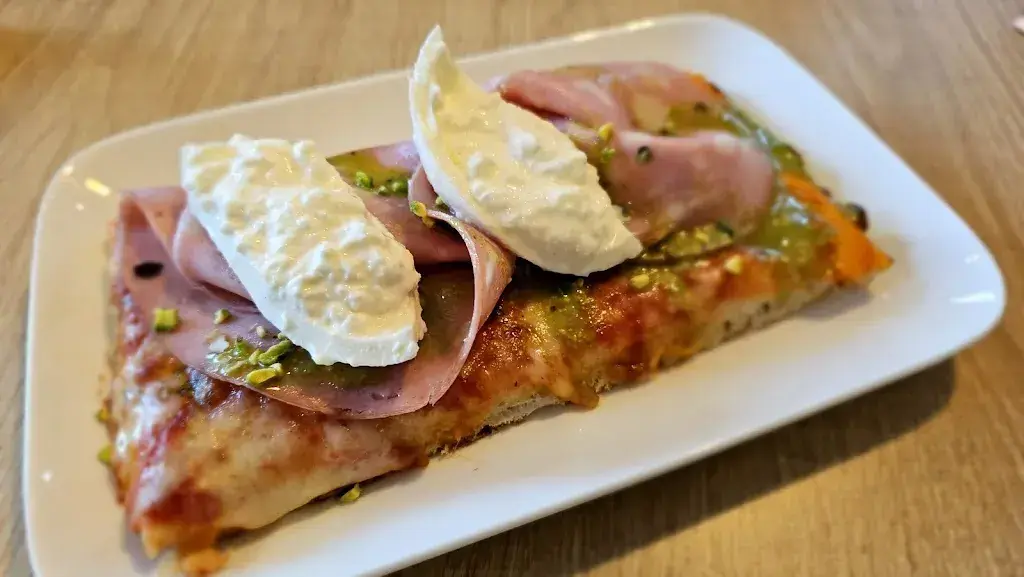 Yannick Magnin_Za'O_Renens_review