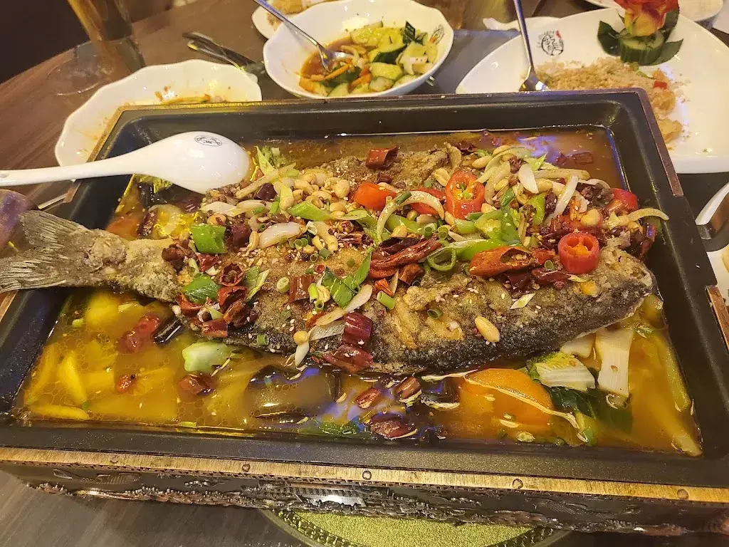 Kay Kim_Dragon_Chavannes-près-Renens_review