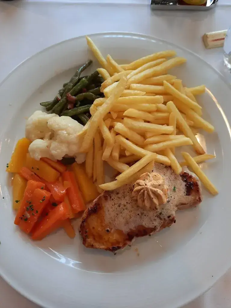 Luzia Jordan_Gasthaus Rössli Dietfurt_Dietfurt_reseña