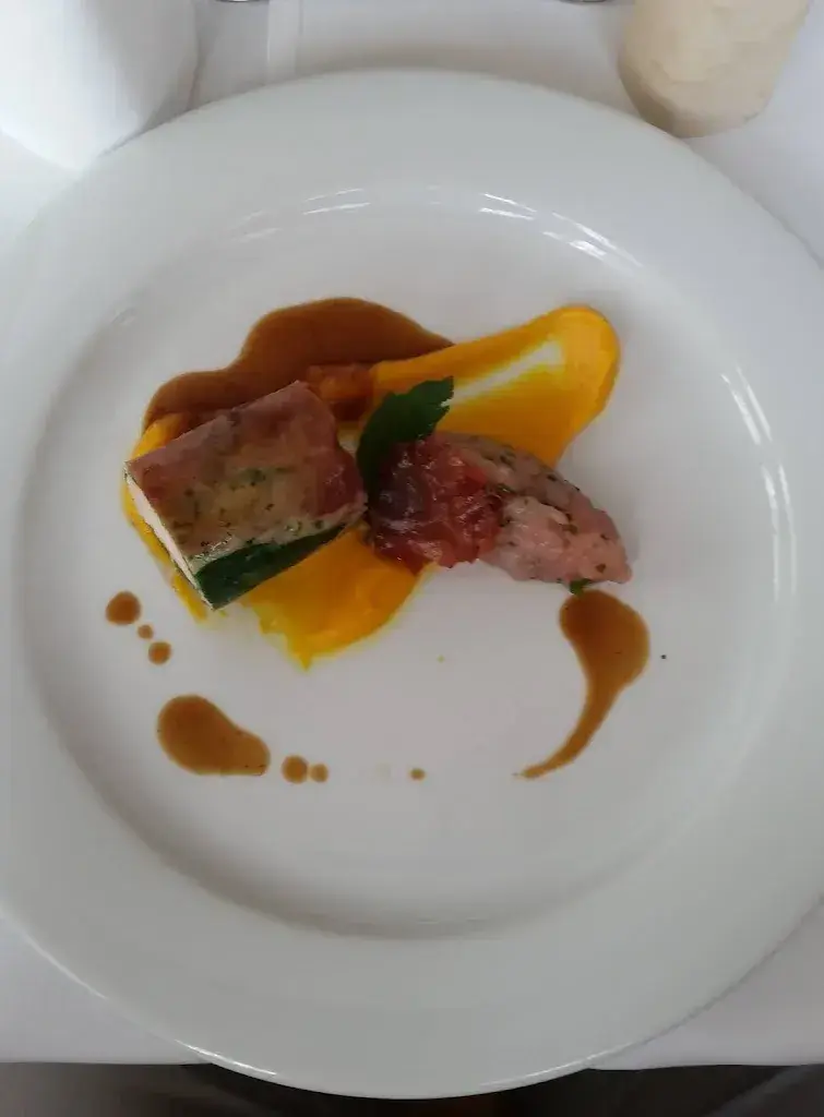 Luzia Schönenberger_Gasthaus Rössli Dietfurt_Dietfurt_reseña