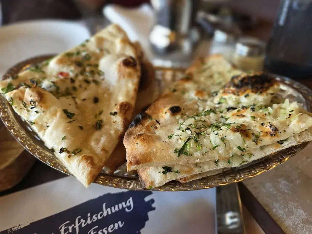 Shema Biswas_Indian Zayeka - Indien Restaurant_Chavannes-près-Renens_review