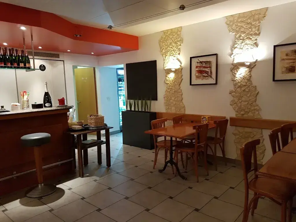 Patrick Visinand_Auberge La Croix Blanche_Lavigny_reseña