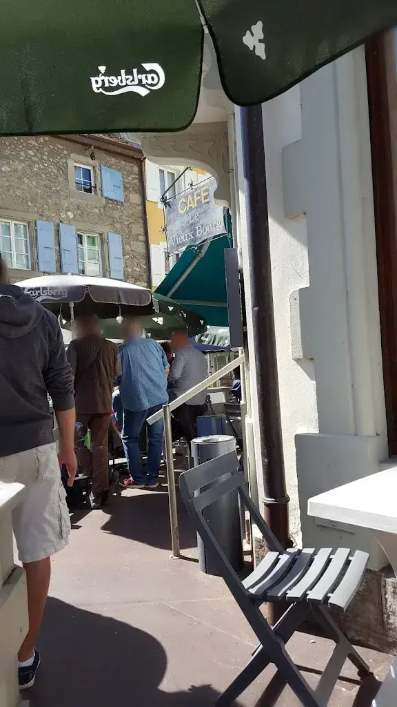 monica pronzini_Le Vieux Bourg_Saint-Prex_review