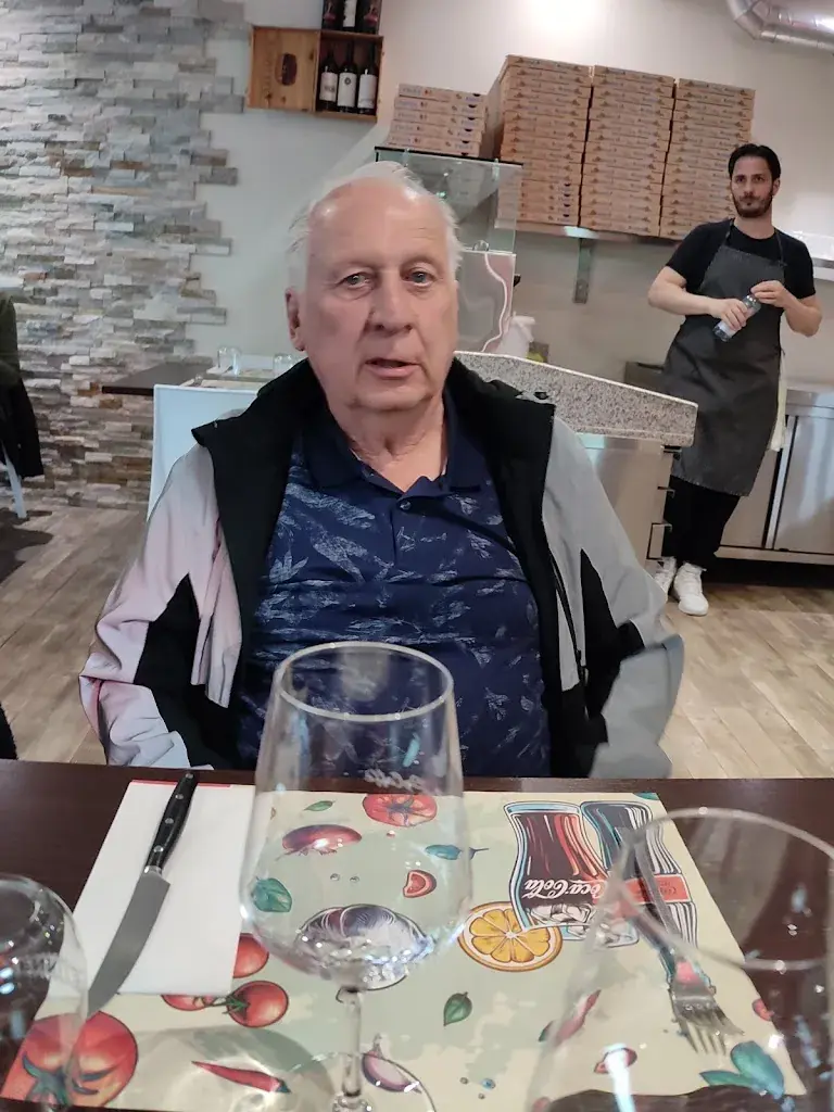 Carles Figuet_Leo Caffè_Ecublens_recensione