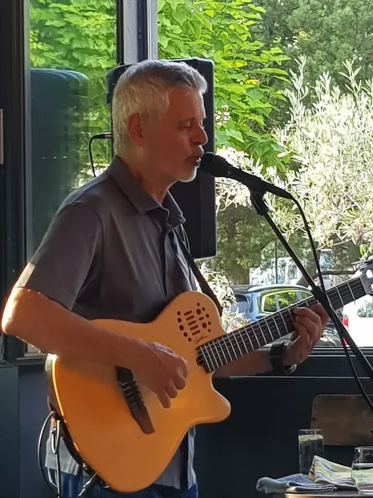 Céline Lepage_Bistrot 9_Ecublens_review