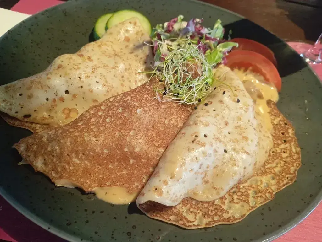 Sina Bucher_Restaurant Hufeisen_Roggwil_avis