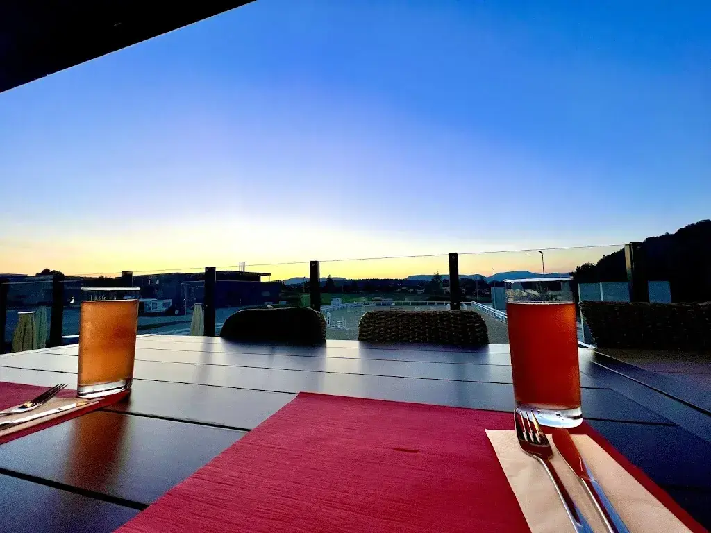 Enis Saliu_Restaurant Hufeisen_Roggwil_avis