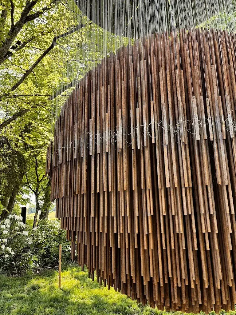 Olimpia Czarnecka_Château de Vullierens -Jardins des Iris_Vullierens_review