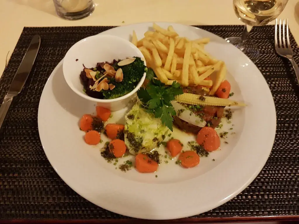 Auberge de la Couronne restaurant in Apples