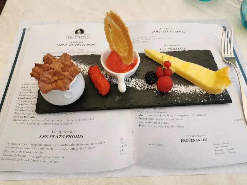 Restaurant du Petit-Port ristorante a Saint-Sulpice