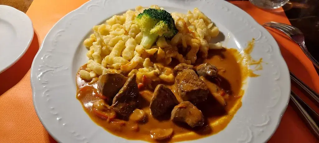 Rene Tschaggelar_Al Seda_Rüti_review