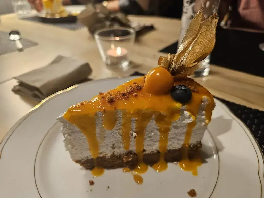 JORGE TAVARES_Café Restaurant Neves_Seigneux_review