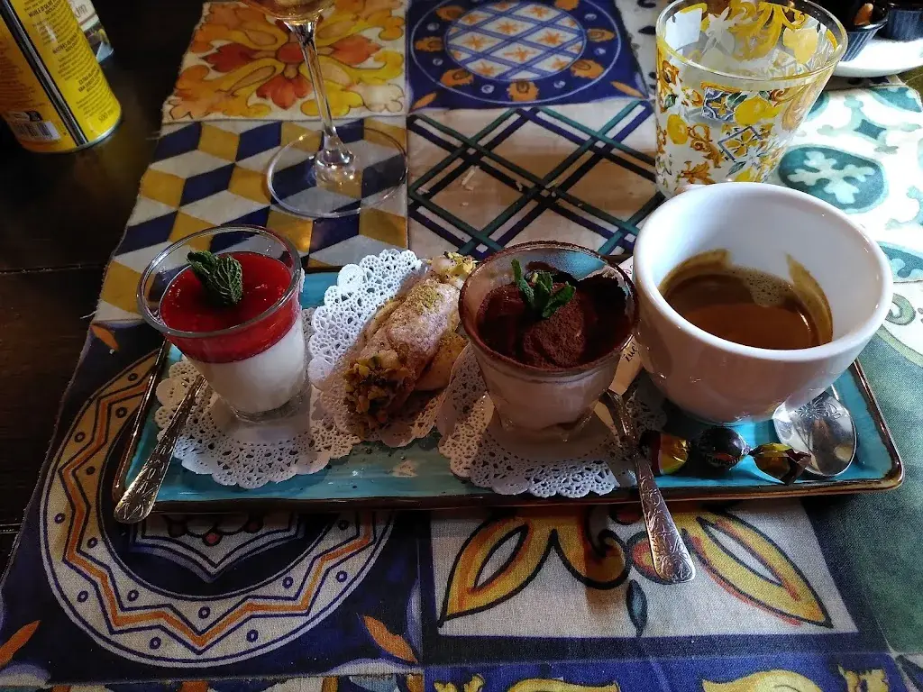 Delphine Chevalier_Don Ciccio_Moudon_review