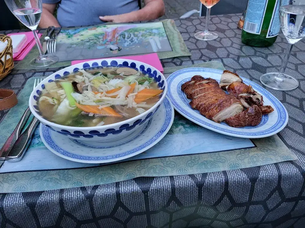 Menu_Restaurant le Chaudron Chez Chen_Moudon_image_5