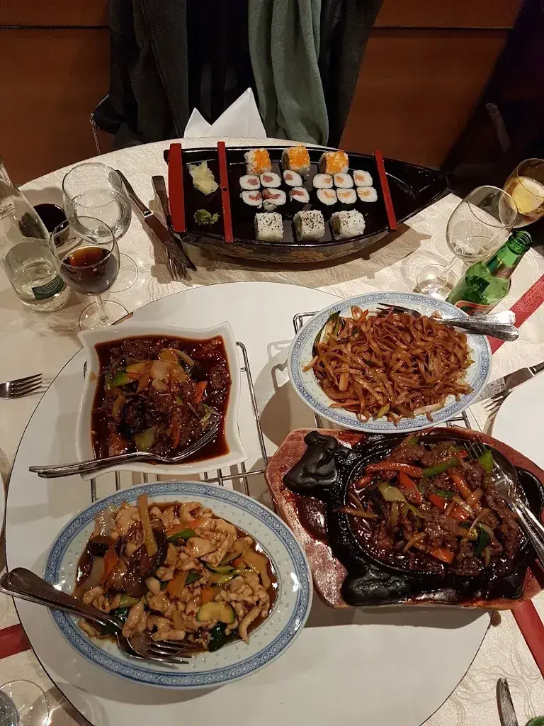 Menu_Restaurant le Chaudron Chez Chen_Moudon_image_9