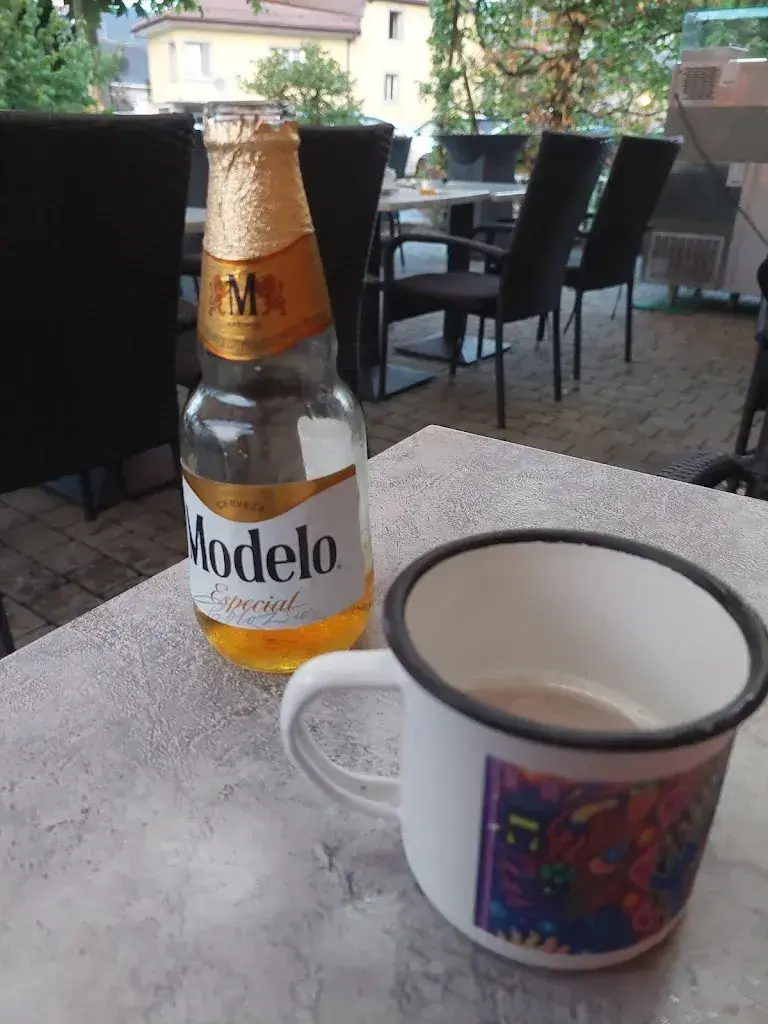 Eric Schulze_Pick-ando Mx_Lucens_avis