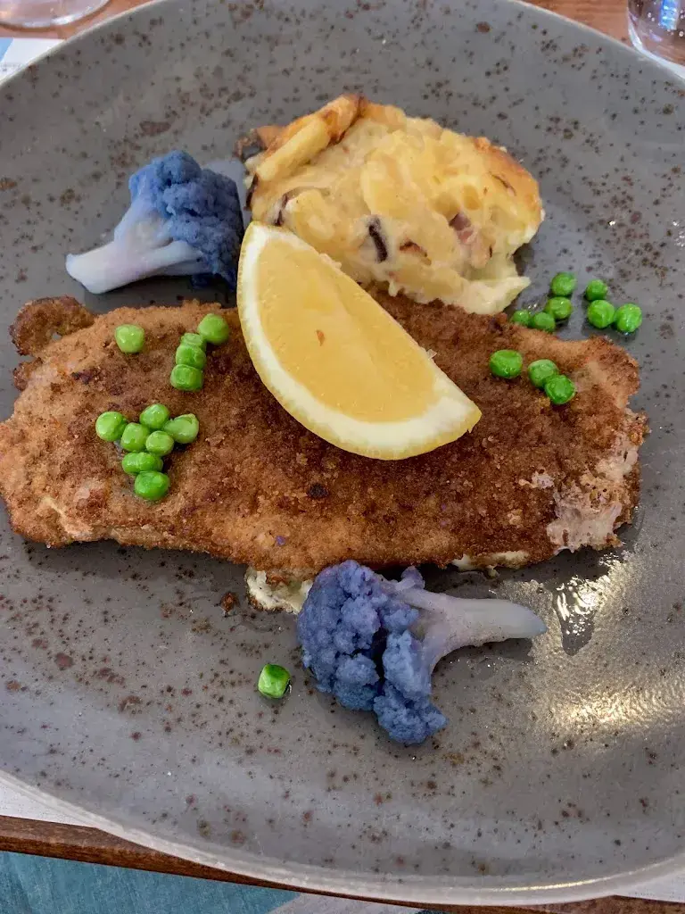 B B_Café du Raisin_Begnins_review