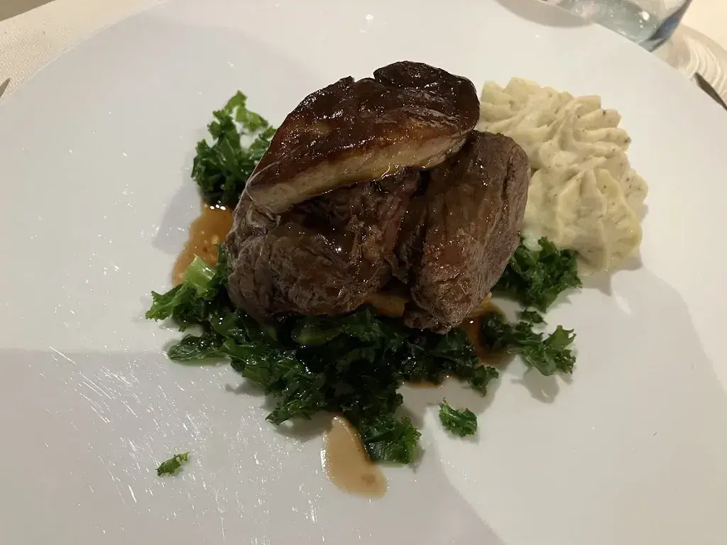 Carolina Magliocchi_L'Ecu Vaudois_Begnins_review