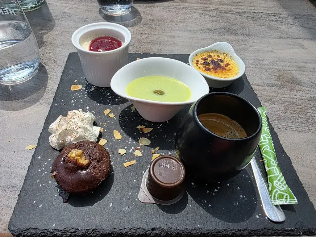 Samuel Johnson_Auberge du soleil_Bursins_review