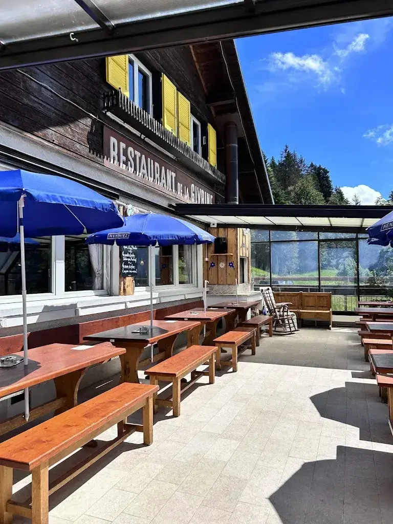 Cher G_La Givrine_Saint-Cergue_review