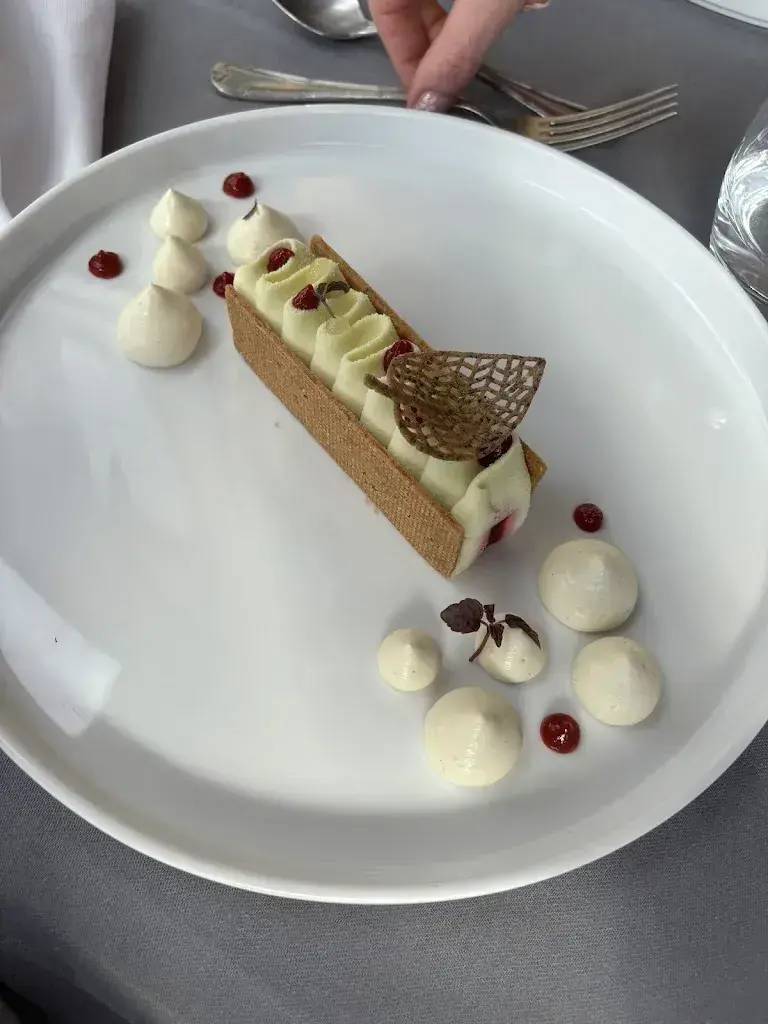 Emmanuelle Ossola_Restaurant du Château de Bonmont_Chéserex_review