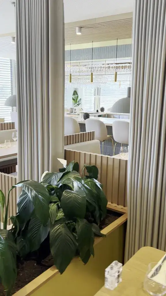 Amoco Cadix_HVGGE Place | Restaurant, Events & Rooftop Founex_Founex_review