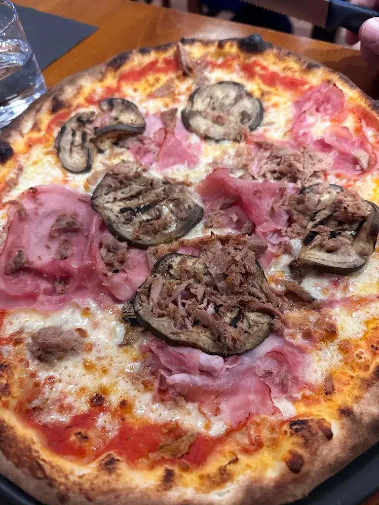 Menu_Pizzeria Motel le Léman - Restaurant Commugny_Commugny_image_9