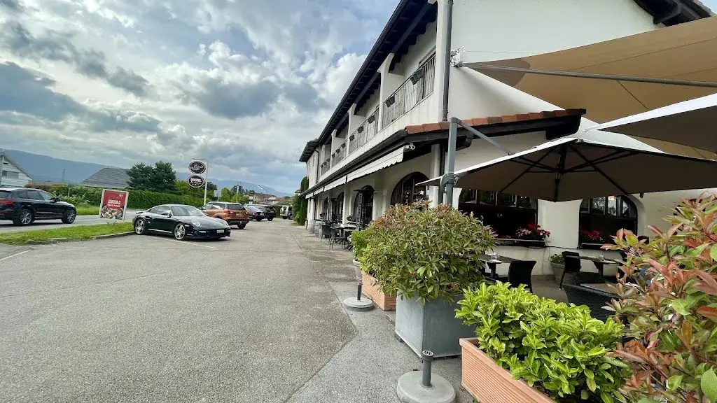 UnDiplomatic Wife_Pizzeria Motel le Léman_Commugny_review