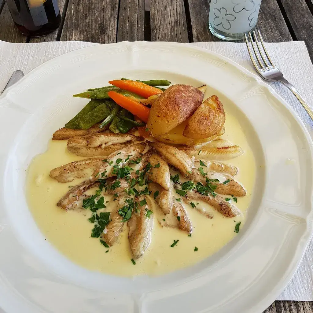 Au Sapin – Café-Restaurant à Givrins_Givrins_menu_image_1