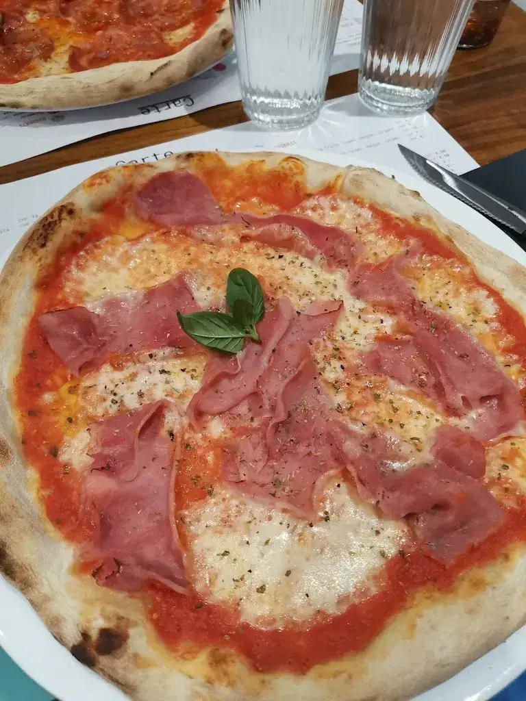 Menu_Little Italy Pizzeria_Coppet_image_9