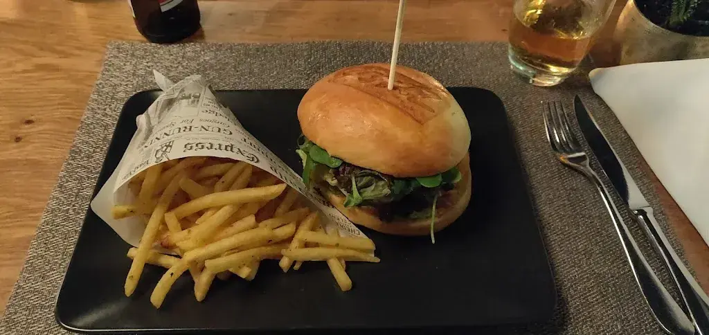 Wandering Man_Restaurant Zone 3_Lyssach_review