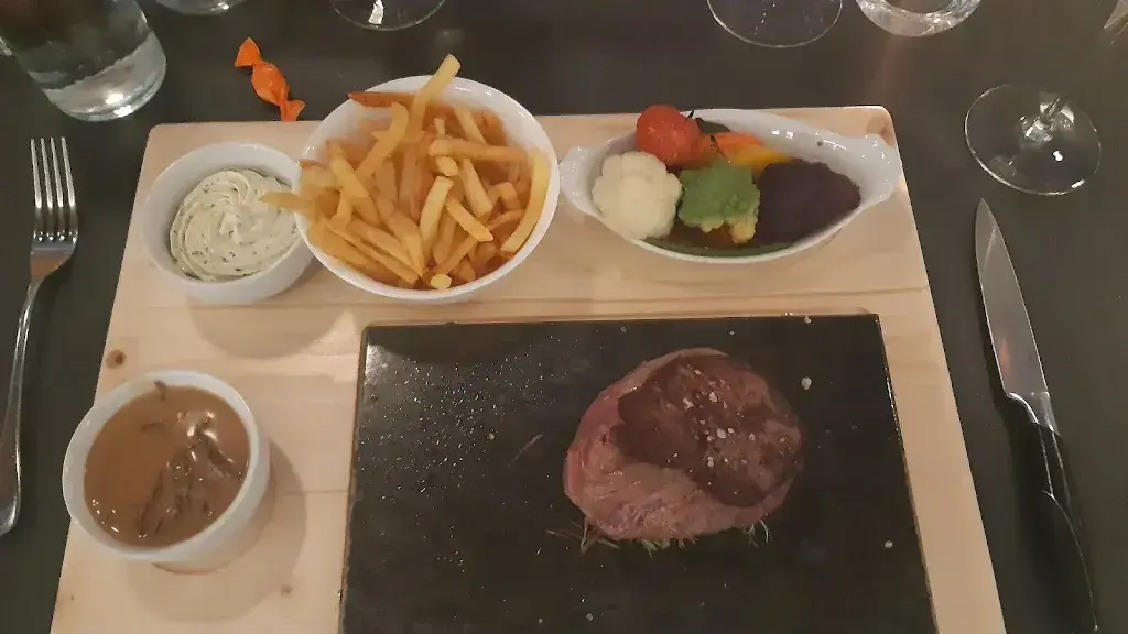 Menu_Auberge de la Tour_Trélex_immagine_6