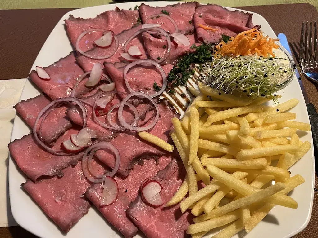 Silvio Berger_Restaurant Rössli_Oekingen_avis