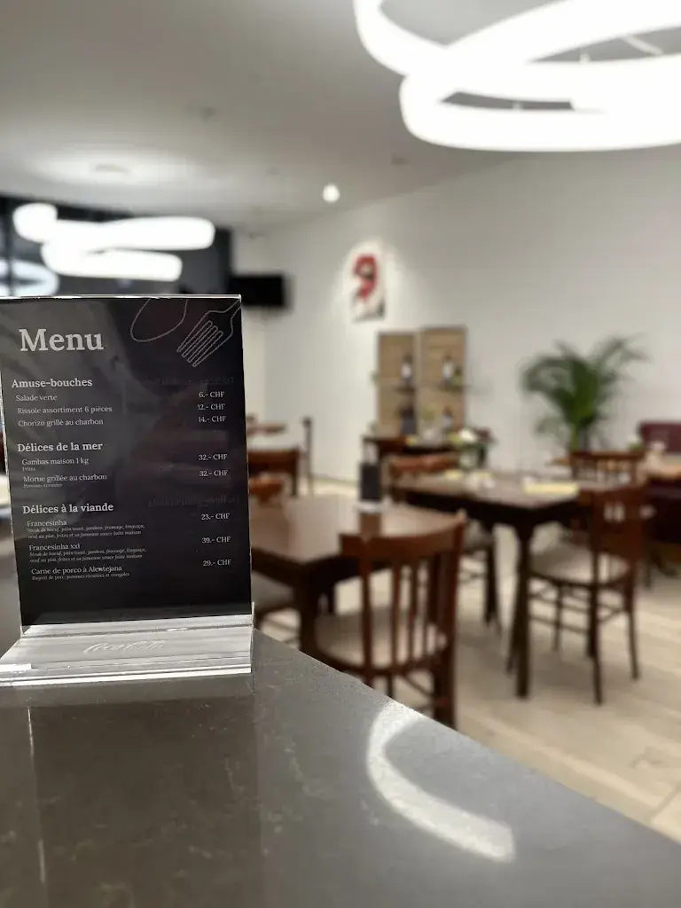 O Cantinho_Vich_menu_image_1