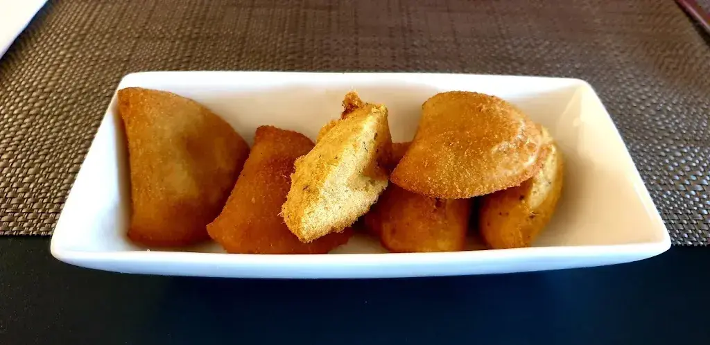 Mélanie Ramasamy_O Cantinho_Vich_review